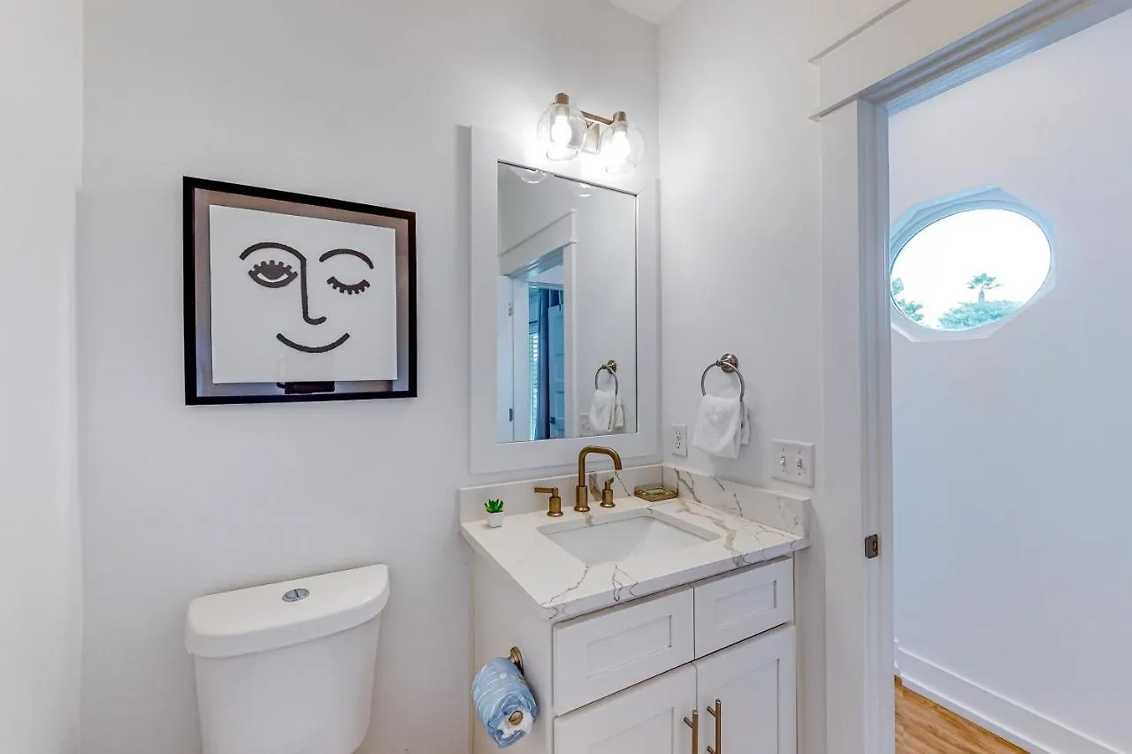 Cottages Of Crystal Beach: Clipper Cove Destin Holiday home